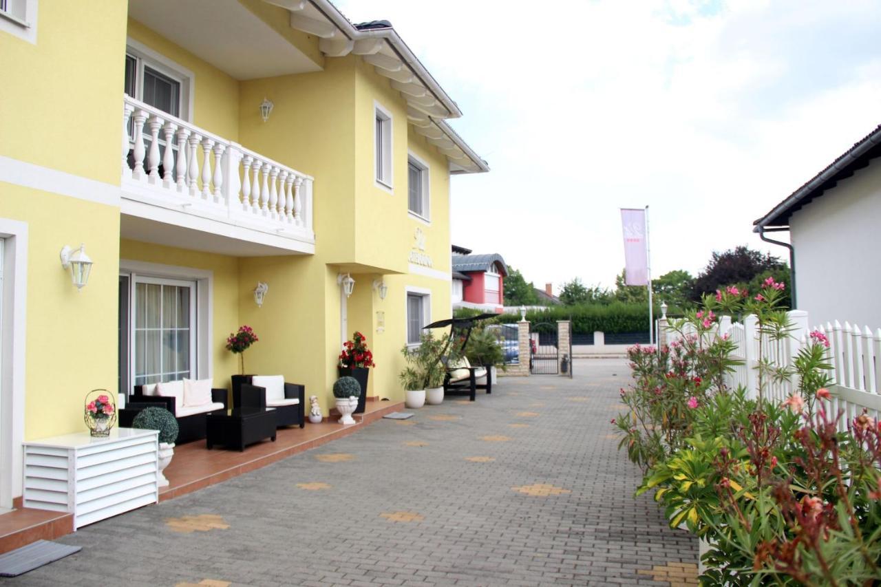 Villa Katharina Руст Экстерьер фото