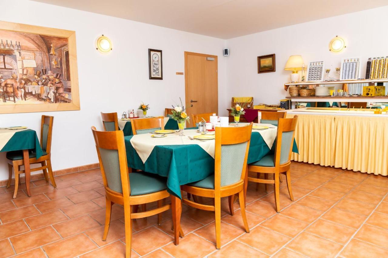 Villa Katharina Руст Экстерьер фото