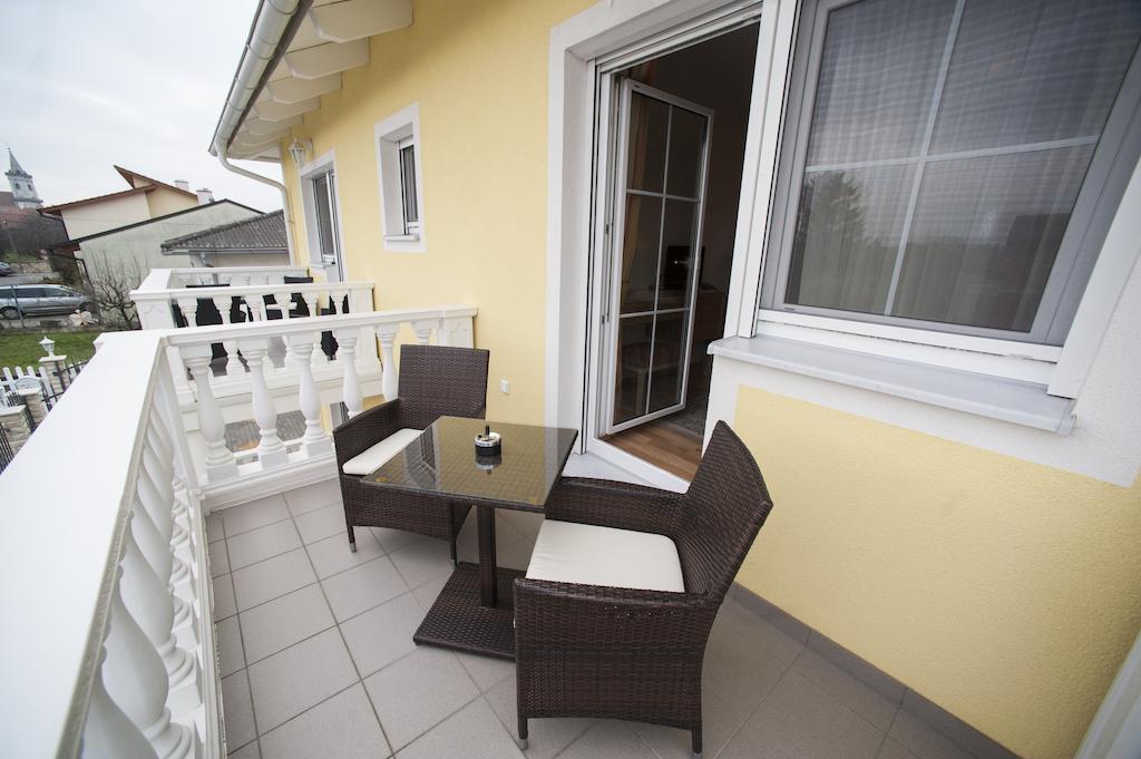 Villa Katharina Руст Экстерьер фото